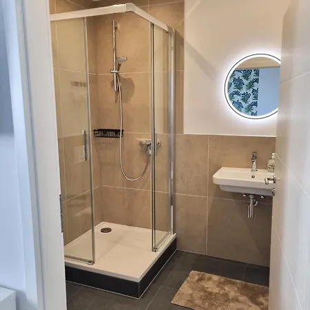 Donau - Im Zentrum, Kueche, Parkplatz, Ruhig Gelegen Пассау