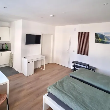 Apartment Donau - Im Zentrum, Küche, Parkplatz, Ruhig Gelegen *