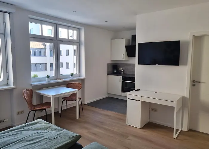 Donau - Im Zentrum, Kueche, Parkplatz, Ruhig Gelegen Lejlighed Passau